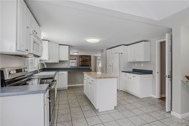 6536 Fox Road, Marcy, NY 13403