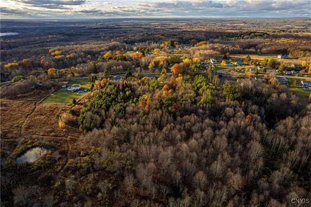 6536 Fox Road, Marcy, NY 13403