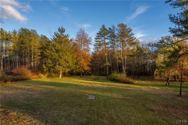 6536 Fox Road, Marcy, NY 13403