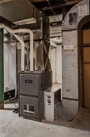 6536 Fox Road, Marcy, NY 13403