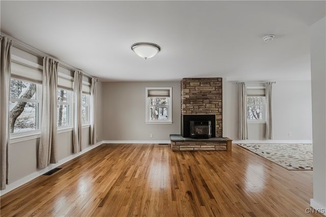 6536 Fox Road, Marcy, NY 13403