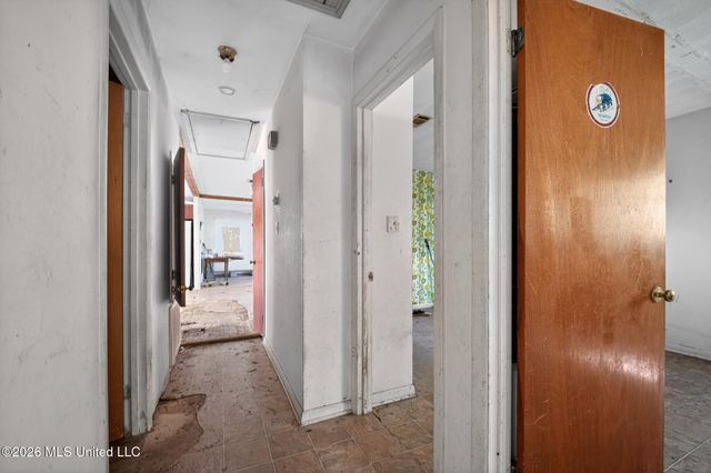 201 Fore Circle, Gulfport, MS 39503