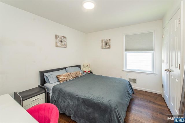 543-545 Livingston Street, Elizabethport, NJ 07206