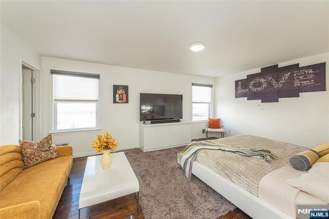 543-545 Livingston Street, Elizabethport, NJ 07206