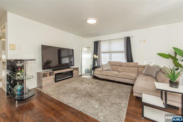 543-545 Livingston Street, Elizabethport, NJ 07206
