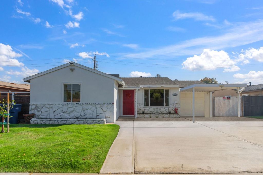 4326 N Fresno Street, Fresno, CA 93726