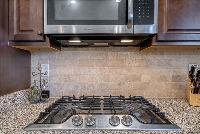 1140 Riverhill Drive, Bishop, GA 30621