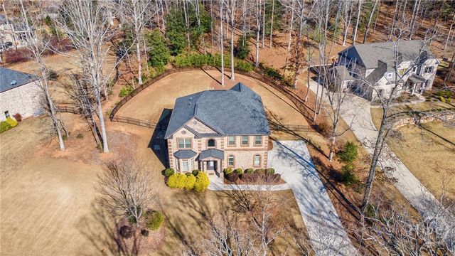 1140 Riverhill Drive, Bishop, GA 30621