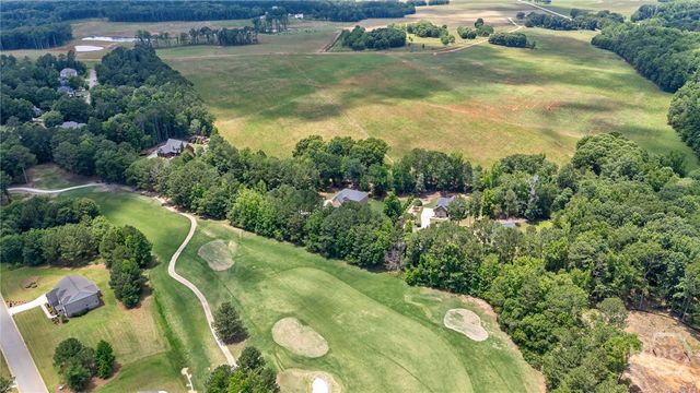 1140 Riverhill Drive, Bishop, GA 30621