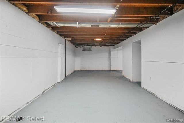 1460 Maria Street, Flint, MI 48507