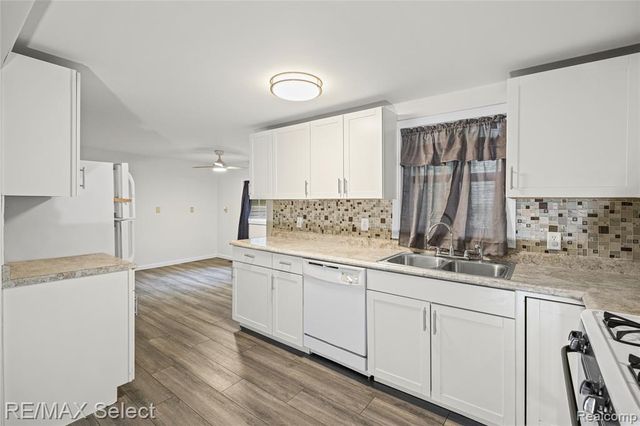 1460 Maria Street, Flint, MI 48507