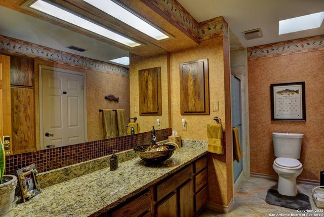 142 Four Bears Trail, Kerrville, TX 78028