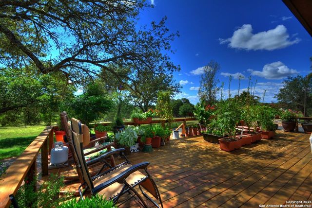 142 Four Bears Trail, Kerrville, TX 78028