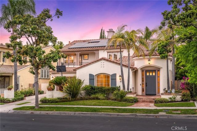 7 Bayleaf Ln, Irvine, CA 92620