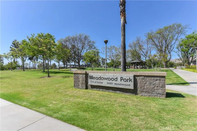 7 Bayleaf Ln, Irvine, CA 92620