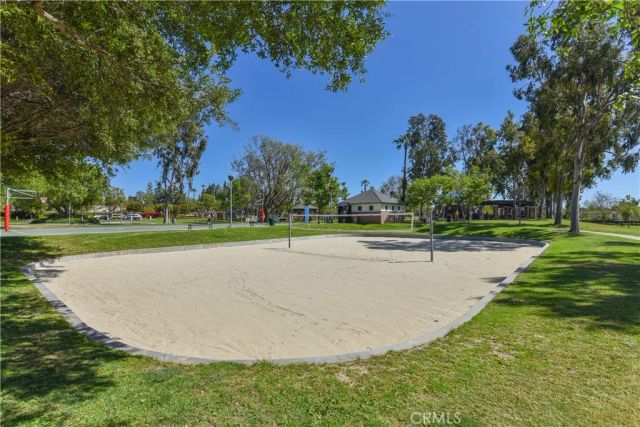 7 Bayleaf Ln, Irvine, CA 92620