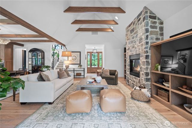 1906 Journeys End Lane, Camano Island, WA 98282