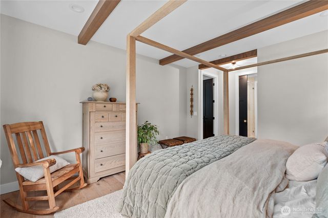 1906 Journeys End Lane, Camano Island, WA 98282