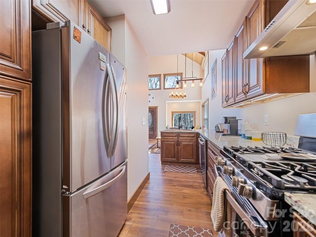 188 Bear Track Trail, Maggie Valley, NC 28751