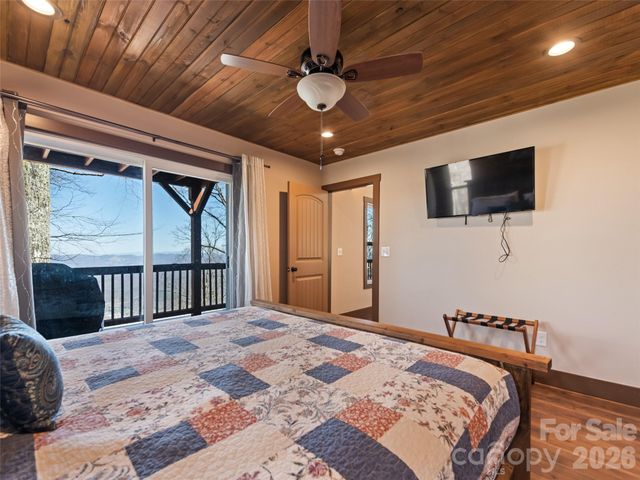 188 Bear Track Trail, Maggie Valley, NC 28751