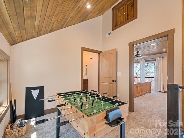 188 Bear Track Trail, Maggie Valley, NC 28751