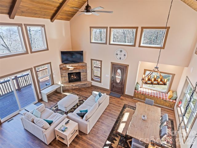 188 Bear Track Trail, Maggie Valley, NC 28751