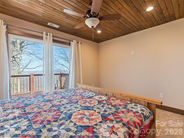 188 Bear Track Trail, Maggie Valley, NC 28751