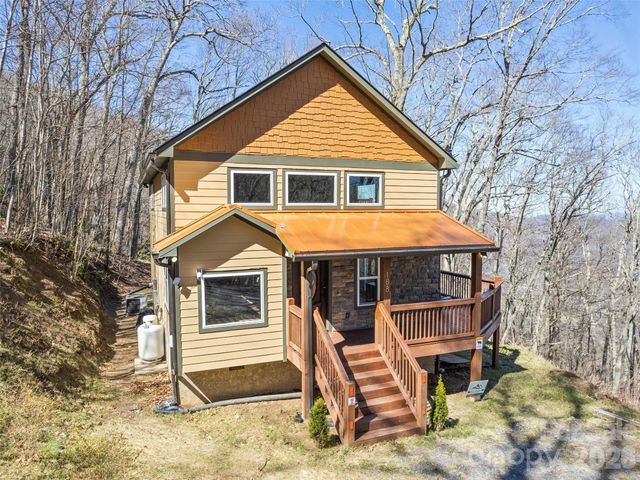 188 Bear Track Trail, Maggie Valley, NC 28751