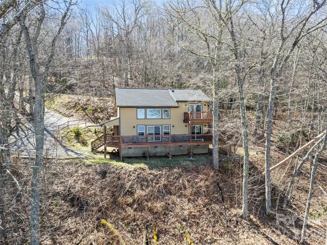 188 Bear Track Trail, Maggie Valley, NC 28751