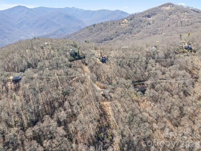 188 Bear Track Trail, Maggie Valley, NC 28751
