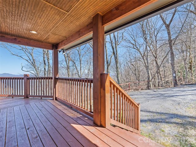 188 Bear Track Trail, Maggie Valley, NC 28751