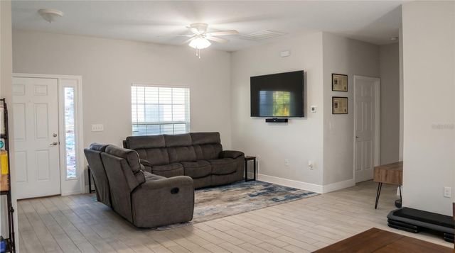 276 SUNRISE BOULEVARD, Debary, FL 32713