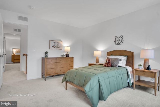 2040 N FALL HARVEST DR #059, Mechanicsburg, PA 17055