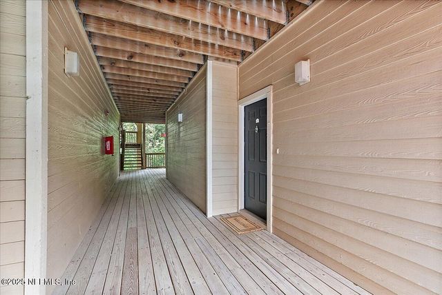 160 VERACRUZ Drive 422, Ponte Vedra Beach, FL 32082