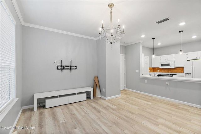 160 VERACRUZ Drive 422, Ponte Vedra Beach, FL 32082