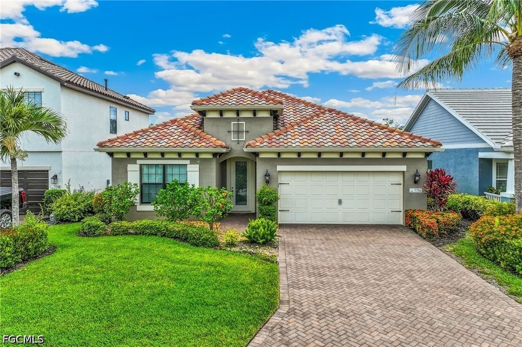 7754 Cypress Walk DR, Fort Myers, FL 33966