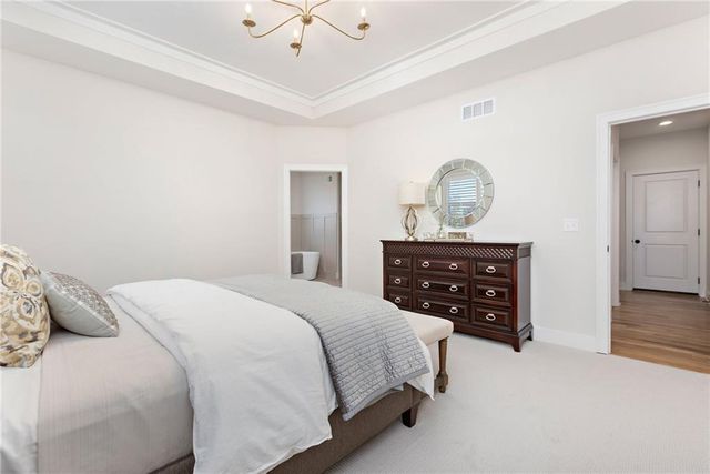 22007 W 177th Terrace, Olathe, KS 66062