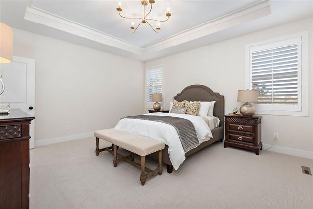 22007 W 177th Terrace, Olathe, KS 66062