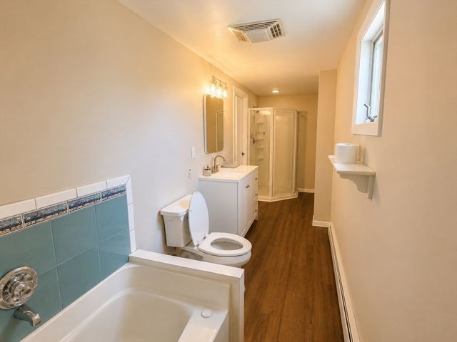 32 Sycamore Ave, Brockton, MA 02301