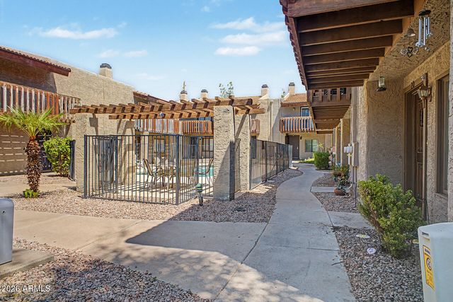 2815 N 52ND Street 3, Phoenix, AZ 85008