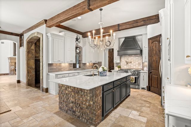 2405 Southern Hills Court, Keller, TX 76248