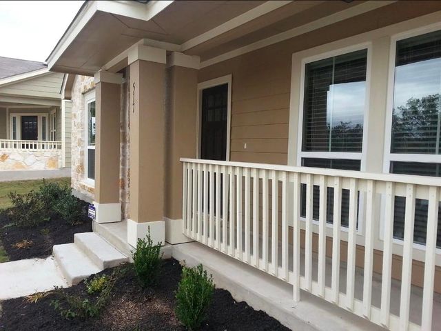 517 Heritage Springs TRL, Round Rock, TX 78664