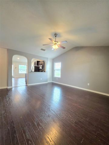 517 Heritage Springs TRL, Round Rock, TX 78664