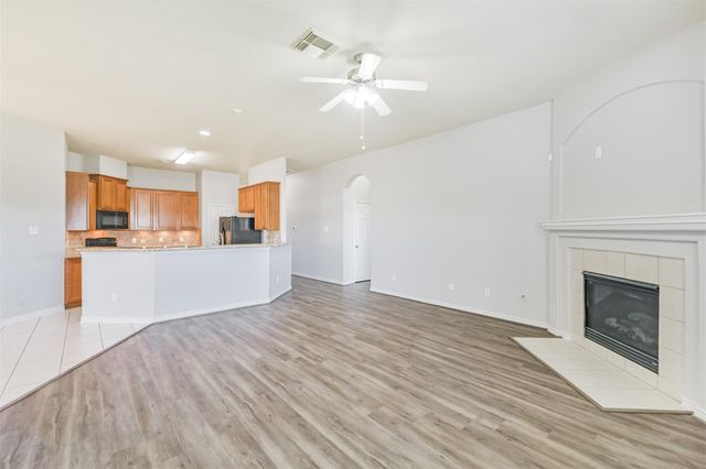 2922 Lemmingham Drive, Spring, TX 77388