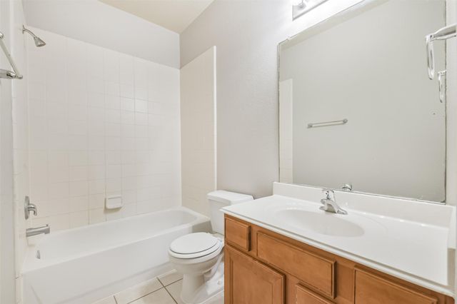 2922 Lemmingham Drive, Spring, TX 77388