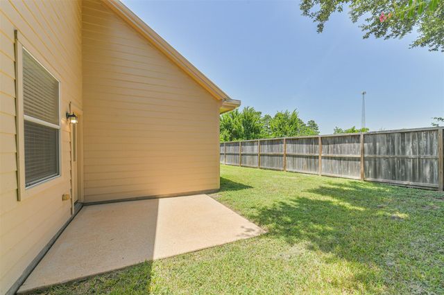 2922 Lemmingham Drive, Spring, TX 77388