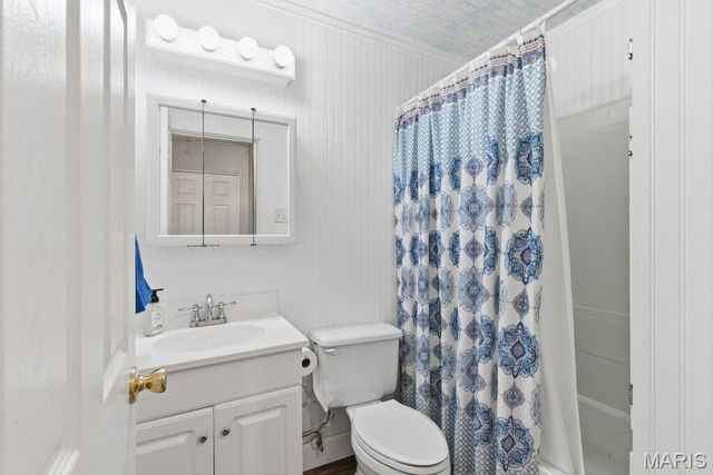 127 E Marseille Drive, St Louis, MO 63129