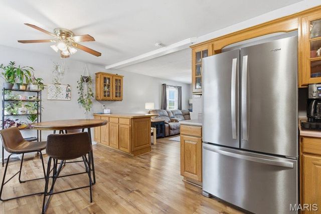 127 E Marseille Drive, St Louis, MO 63129