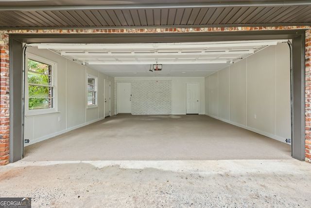 1124 Ponderosa Park Drive, Forest Park, GA 30297