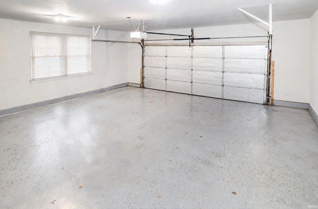 3100 Ridgewood Drive, Evansville, IN 47711